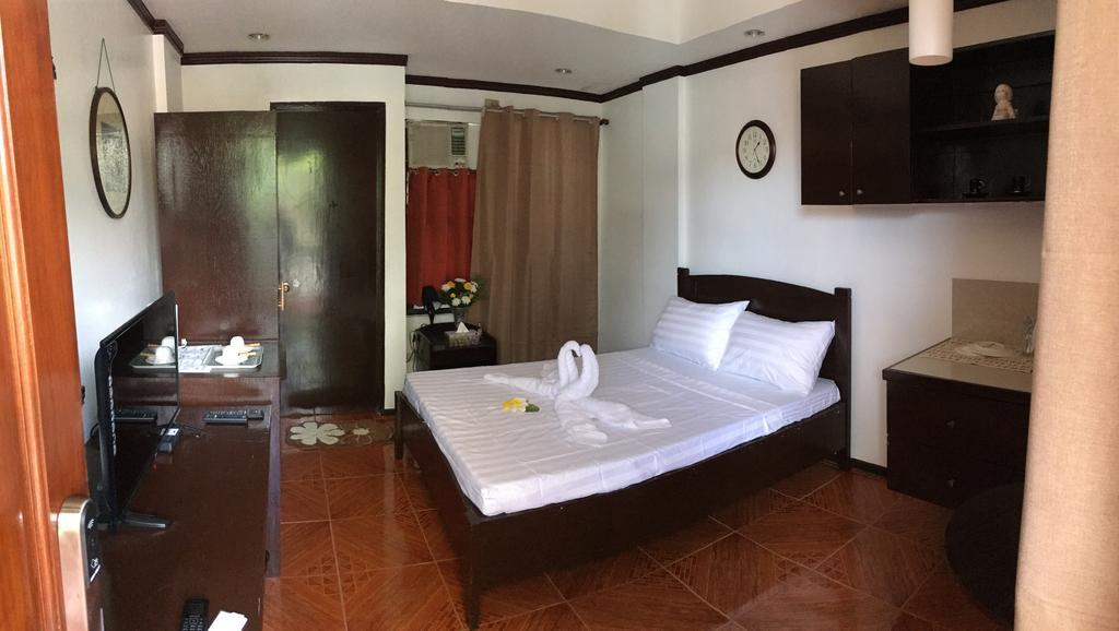 Ranile'S Pension House Cebu Exterior photo